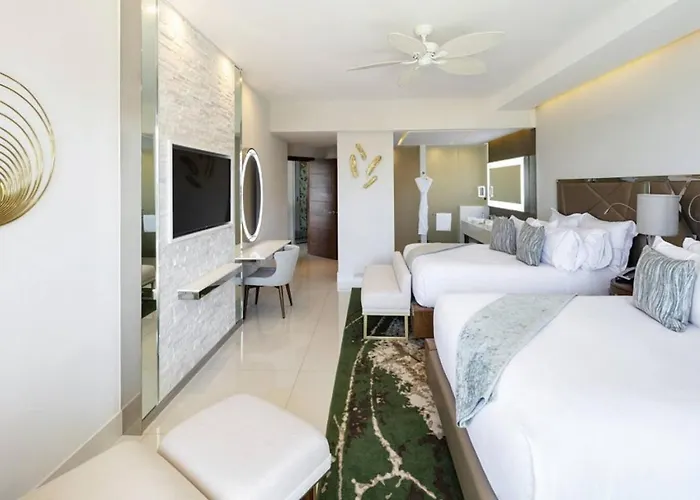Apartment Residential Retreat 3 Bedroom Ocean Front Garza Blanca Cabos & Cabo San Lucas